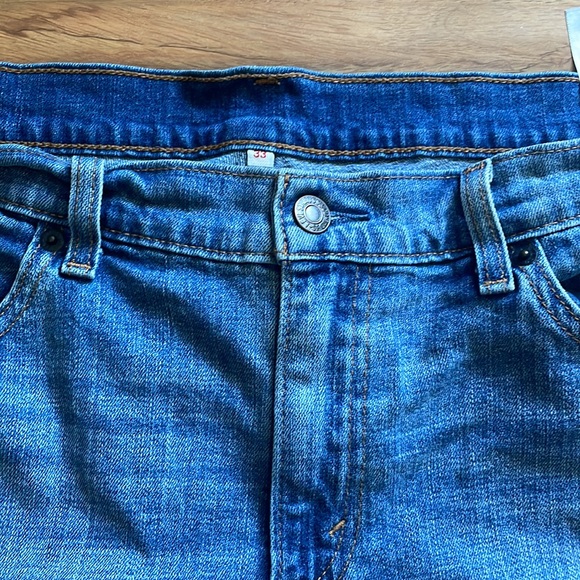 Levi’s Denim Shorts - Picture 7 of 9